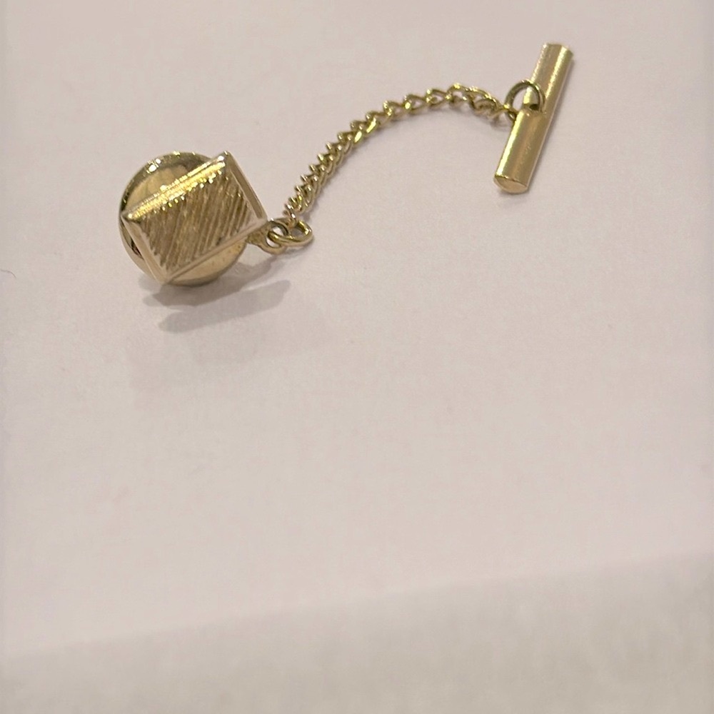 Swank Vintage Gold-tone Bar Tie-tack